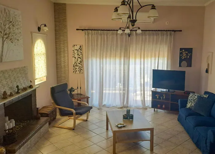 Panorama View * Aígio